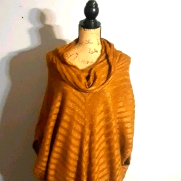 COPY - Worthington Oversize Sweater - Picture 2 of 5
